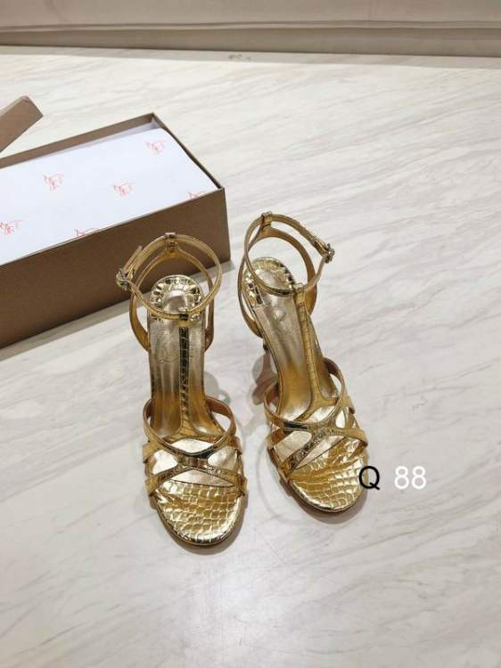 Picture of Christian Shoes _SKUCLsz35-4010CMK04343229